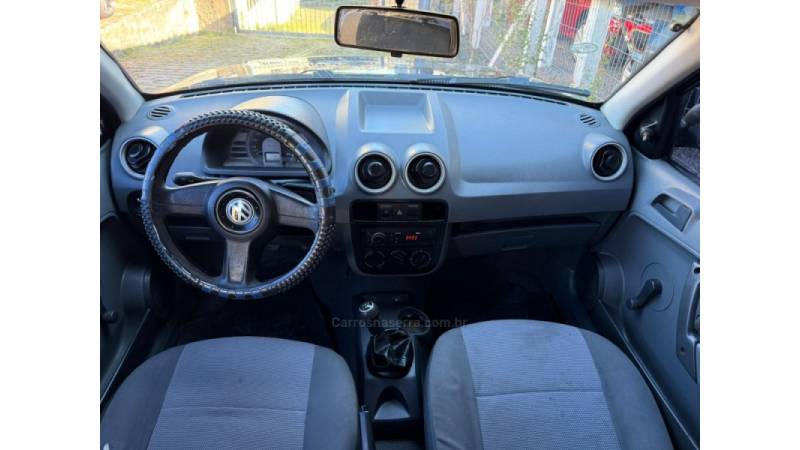 VOLKSWAGEN - GOL - 2006/2007 - Cinza - R$ 17.900,00