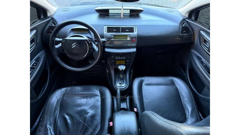 CITROËN - C4 - 2009/2010 - Prata - R$ 28.900,00