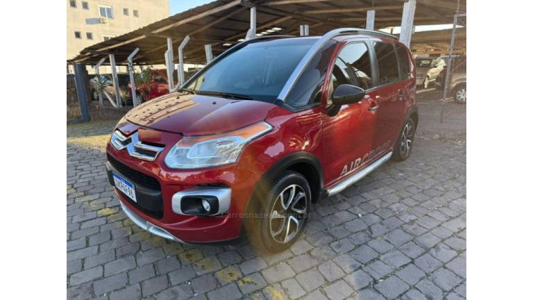 CITROËN - AIRCROSS - 2012/2013 - Vermelha - R$ 36.500,00