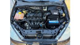 FORD - FOCUS - 2005/2005 - Preta - R$ 24.900,00