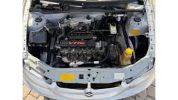 CHEVROLET - CELTA - 2004/2004 - Prata - R$ 21.900,00