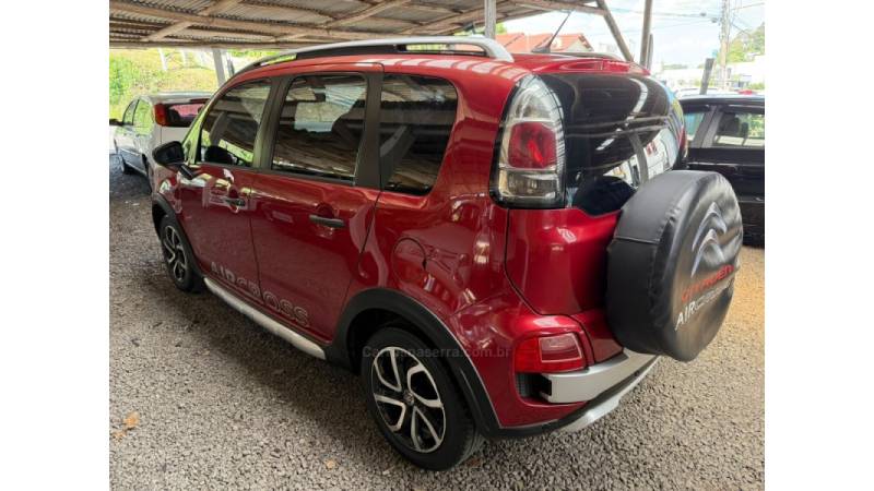 CITROËN - AIRCROSS - 2012/2013 - Vermelha - R$ 35.900,00