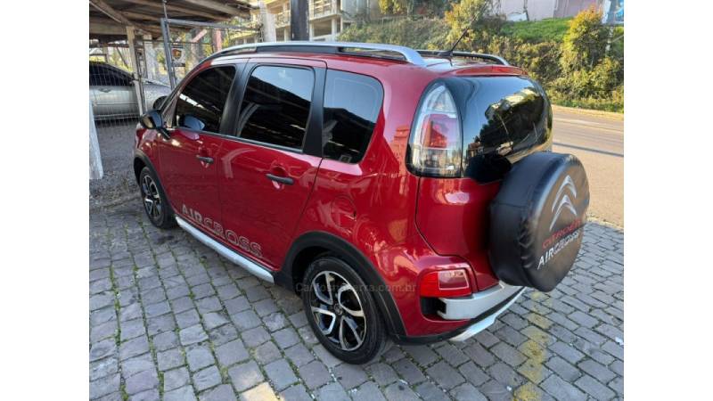 CITROËN - AIRCROSS - 2012/2013 - Vermelha - R$ 36.500,00