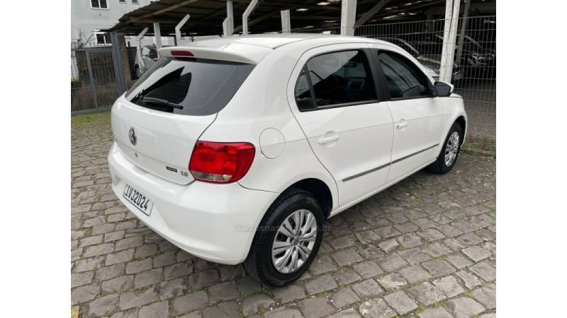 VOLKSWAGEN - GOL - 2014/2014 - Branca - R$ 41.000,00