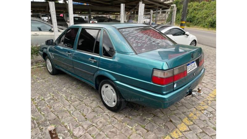 VOLKSWAGEN - SANTANA - 1996/1996 - Verde - R$ 13.900,00