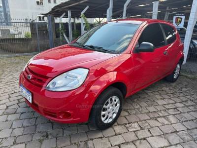 FORD - KA - 2008/2009 - Vermelha - R$ 24.900,00