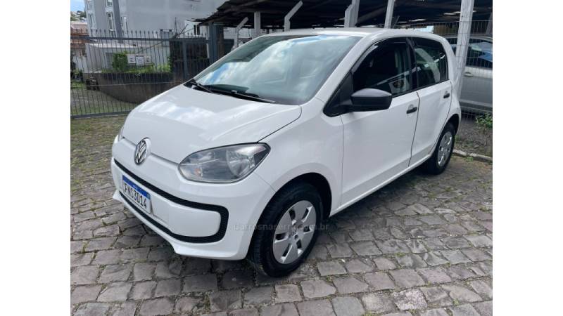 VOLKSWAGEN - UP - 2016/2017 - Branca - R$ 41.900,00