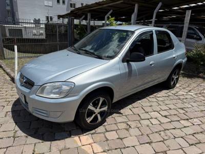 CHEVROLET - PRISMA - 2010/2011 - Prata - R$ 29.500,00