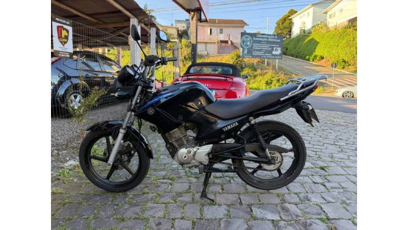 YAMAHA - FACTOR YBR - 2015/2016 - Preta - R$ 10.500,00