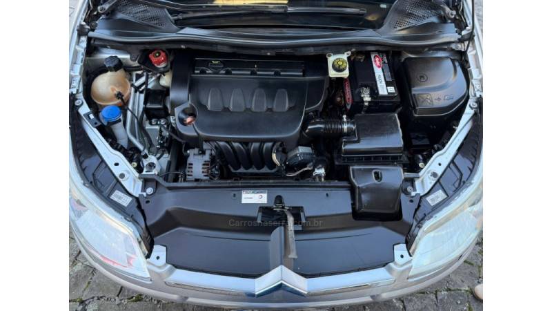 CITROËN - C4 - 2009/2010 - Prata - R$ 28.900,00