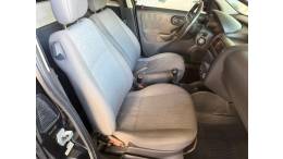 CHEVROLET - MONTANA - 2006/2007 - Preta - R$ 36.900,00