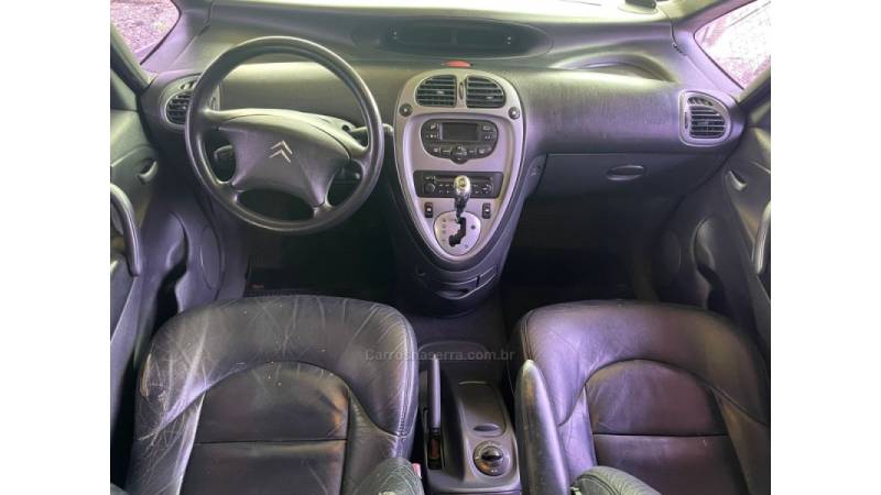 CITROËN - XSARA PICASSO - 2009/2010 - Preta - R$ 25.500,00