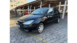 FORD - FOCUS - 2005/2005 - Preta - R$ 24.900,00