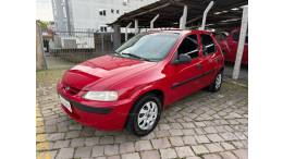CHEVROLET - CELTA - 2004/2004 - Vermelha - R$ 21.900,00