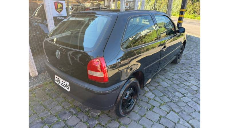 VOLKSWAGEN - GOL - 2000/2001 - Preta - R$ 12.900,00